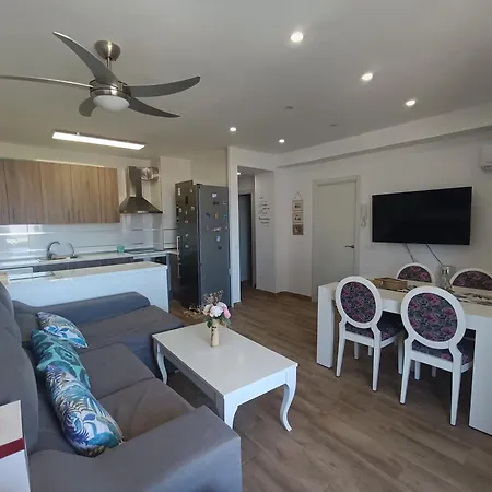 Daire Villa Bravo Beach - Parking Gratis & Piscina *